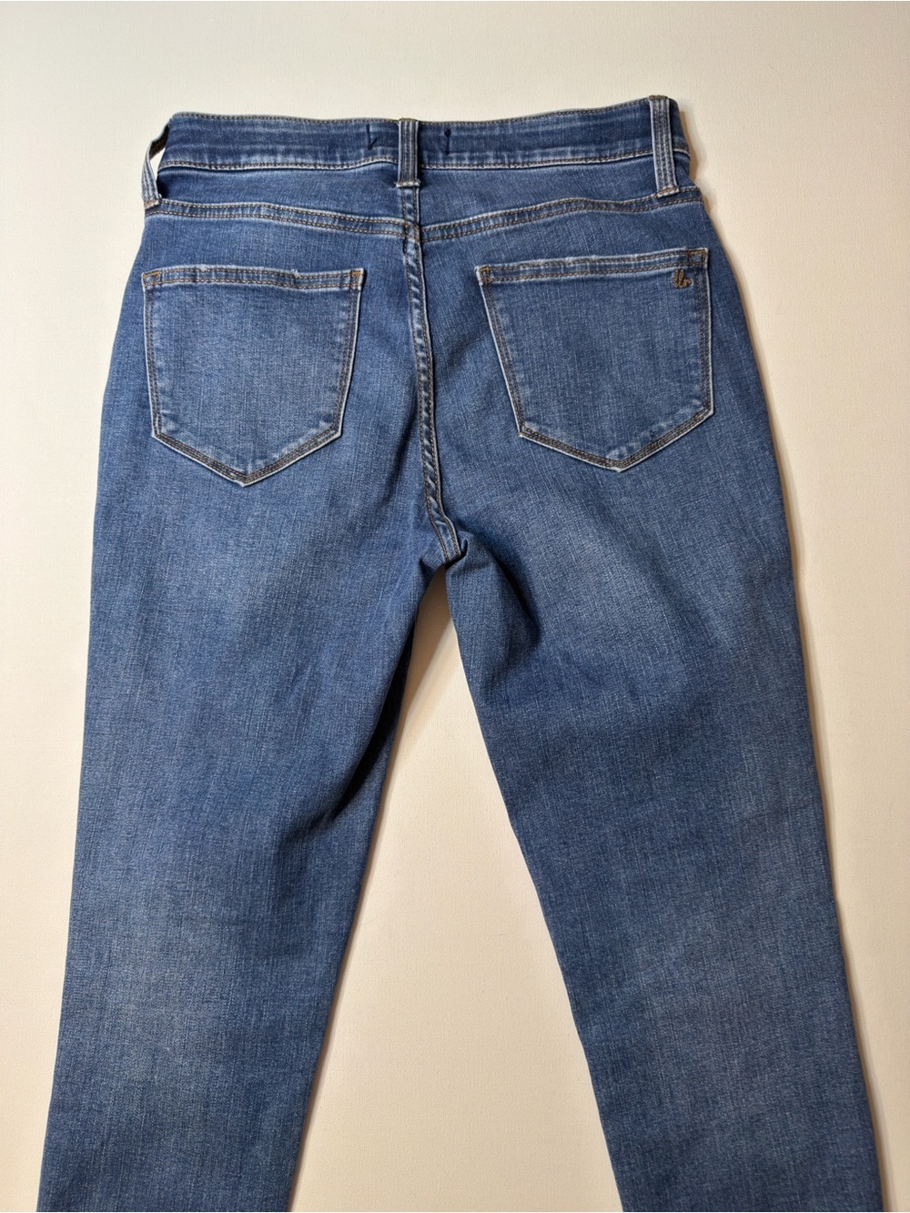EUC Women's Lularoe Classic Blue Women's Skinny Jeans Size 26/26" Inseam (KB9) - Picture 8 of 8